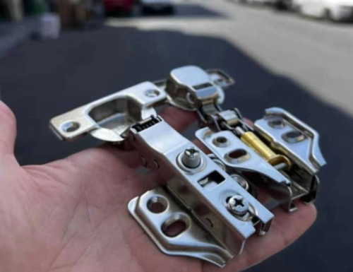 لولا گازور آرام بند پمپ بزرگ طلایی