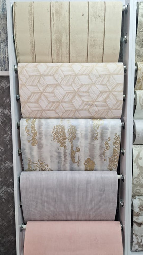 کاغذ دیواری سفیدوطوسی وطلایی طرح پتینه نانو خارجی قابل شستشو